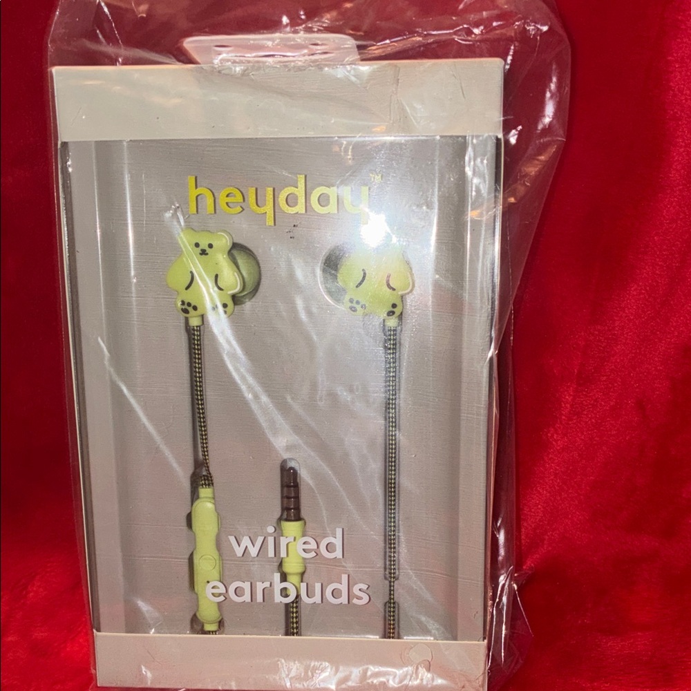 Heyday Wired Earbuds - Light Green Bundle of three